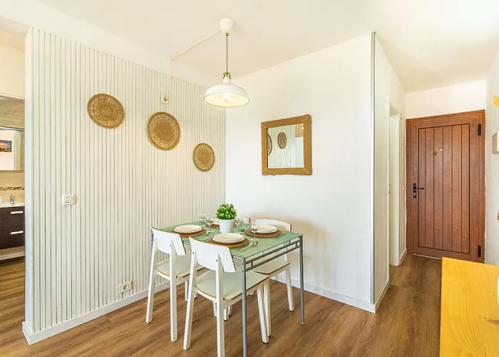 As De Casas - Achacay With Sea Views And Pool Daire *